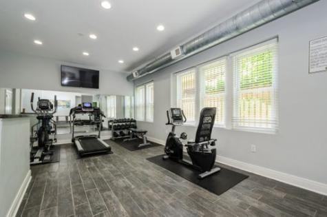 1608 West Sherwin Avenue Chicago IL 60626