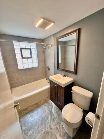4736 South Tripp Avenue Chicago IL 60632