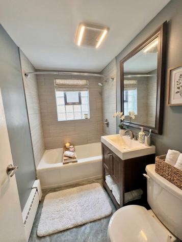 4736 South Tripp Avenue Chicago IL 60632