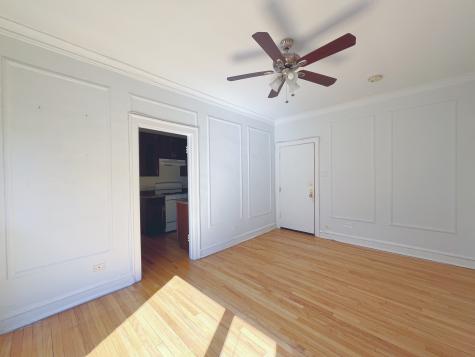 3449 North Elaine Place Chicago IL 60657