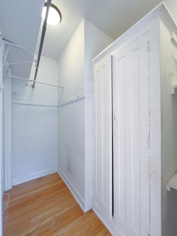 3449 North Elaine Place Chicago IL 60657
