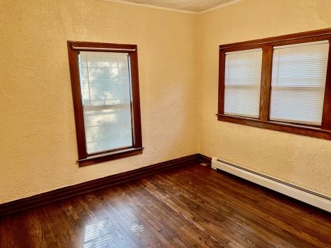 1701 Victoria Avenue North Chicago IL 60064