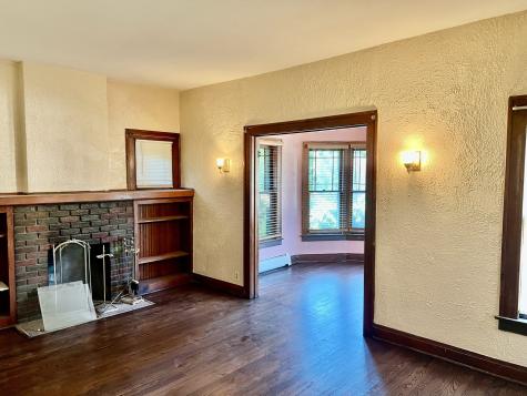 1701 Victoria Avenue North Chicago IL 60064