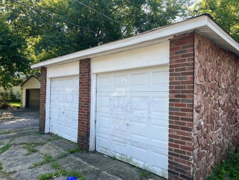 1701 Victoria Avenue North Chicago IL 60064