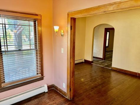 1701 Victoria Avenue North Chicago IL 60064