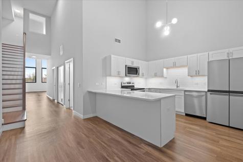 1900 West Lawrence Avenue Chicago IL 60640