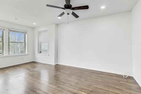 3330 West Hutchinson Street Chicago IL 60618