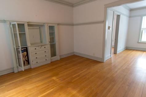 1355 West Winona Street Chicago IL 60640