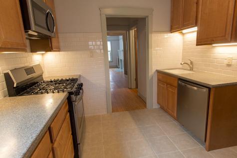 1355 West Winona Street Chicago IL 60640