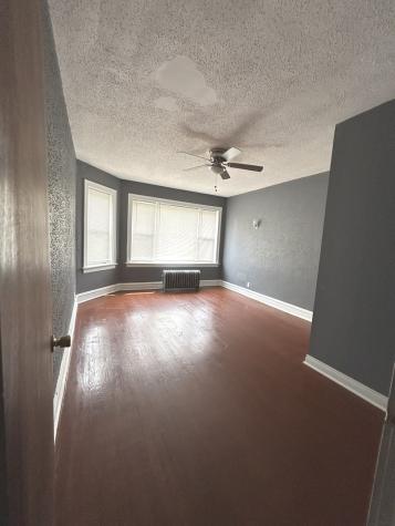 7655 South Yates Boulevard Chicago IL 60649