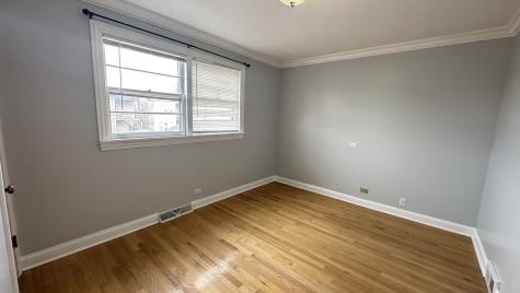 5717 North Saint Louis Avenue Chicago IL 60659