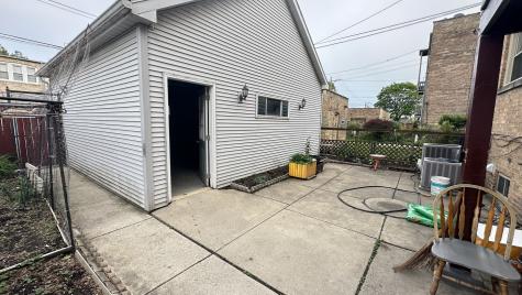 5717 North Saint Louis Avenue Chicago IL 60659