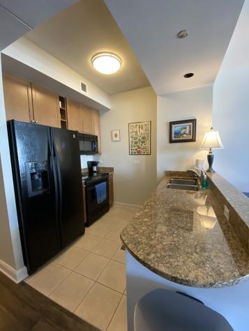 130 North Garland Court Chicago IL 60603