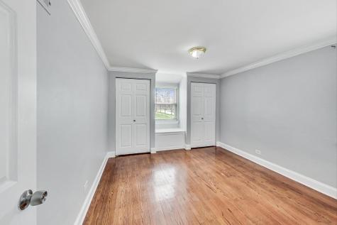 402 North Main Street Mount Prospect IL 60056