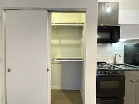1136 West Wilson Avenue Chicago IL 60640