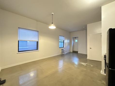 1136 West Wilson Avenue Chicago IL 60640