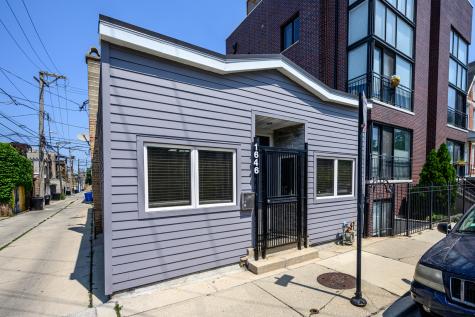 1646 West Blackhawk Street Chicago IL 60622