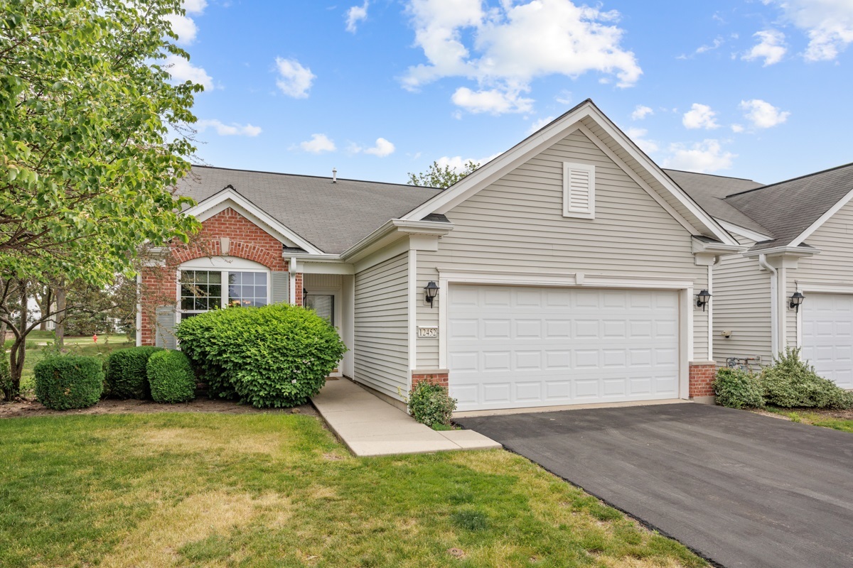 12452 Wedgemere Drive Huntley IL 60142