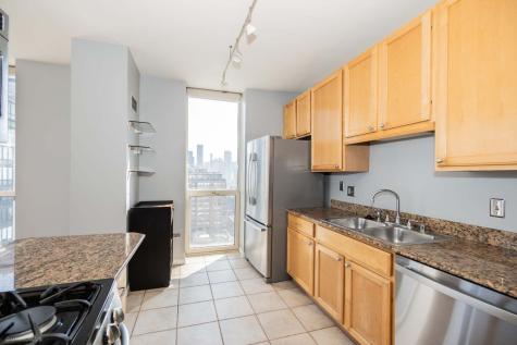 645 North Kingsbury Street Chicago IL 60654