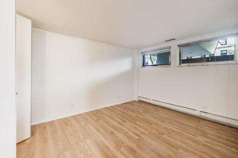 201 East Chestnut Street Chicago IL 60611