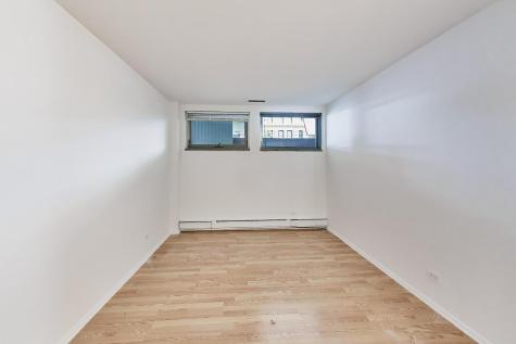 201 East Chestnut Street Chicago IL 60611