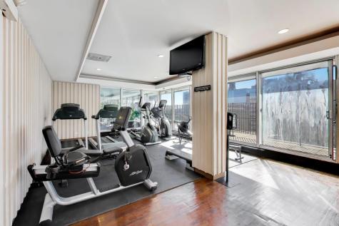 201 East Chestnut Street Chicago IL 60611