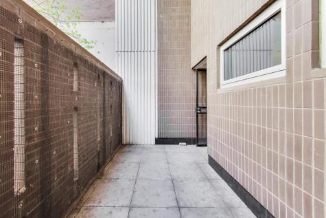 201 East Chestnut Street Chicago IL 60611