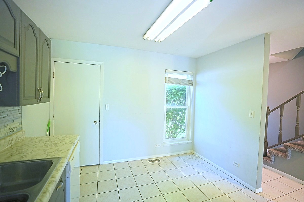 2684 Waterford Court Aurora IL 60502