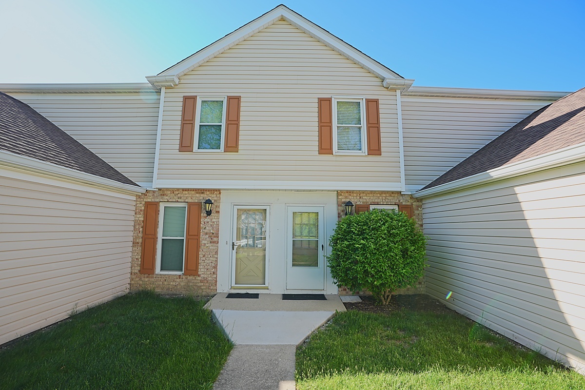 2684 Waterford Court Aurora IL 60502