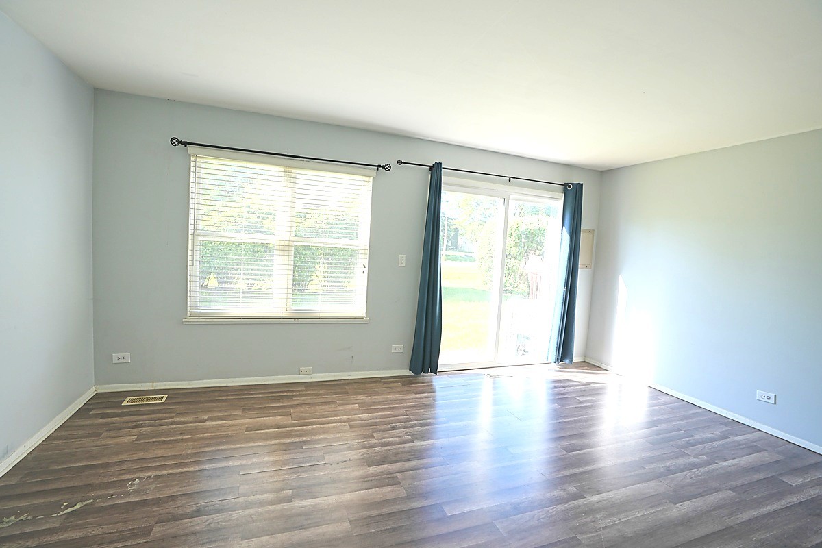 2684 Waterford Court Aurora IL 60502