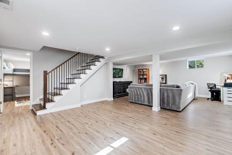 639 Cumnor Avenue Barrington IL 60010