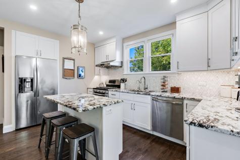 639 Cumnor Avenue Barrington IL 60010