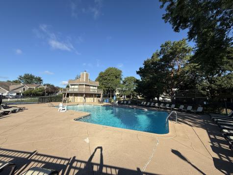 70 Margate Court Schaumburg IL 60193