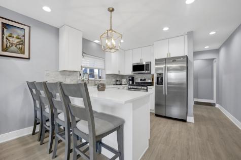 27W180 Cooley Avenue Winfield IL 60190