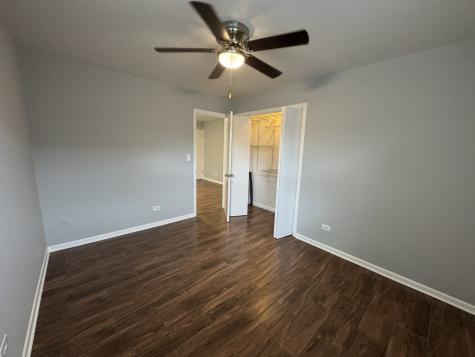 5484 West Higgins Avenue Chicago IL 60630