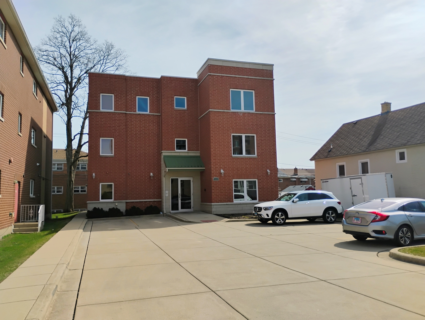 397 Alles Avenue Des Plaines IL 60016