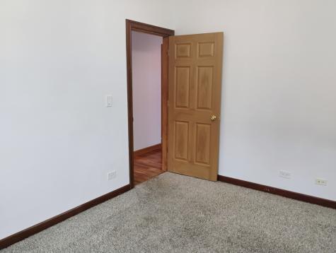 397 Alles Avenue Des Plaines IL 60016