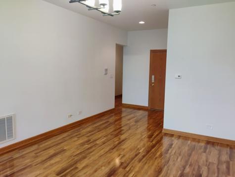 397 Alles Avenue Des Plaines IL 60016