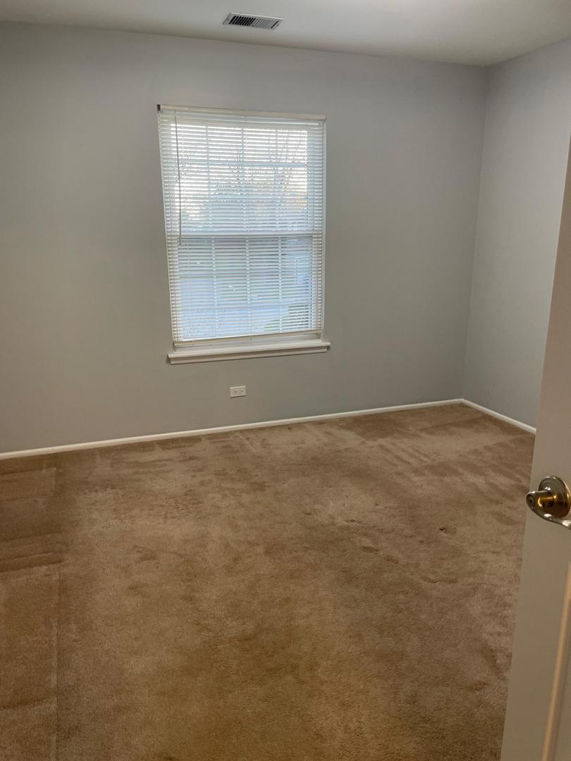 287 Pembridge Lane Schaumburg IL 60193