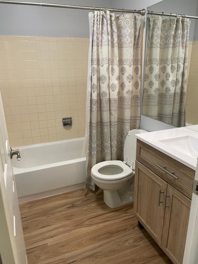 287 Pembridge Lane Schaumburg IL 60193