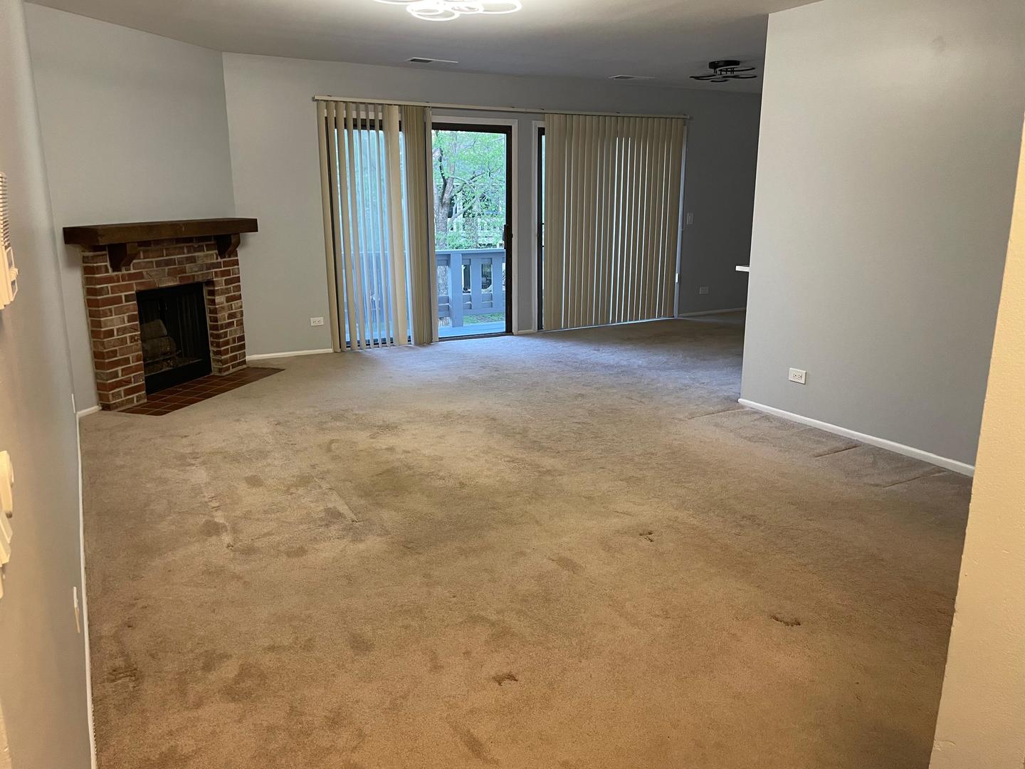 287 Pembridge Lane Schaumburg IL 60193
