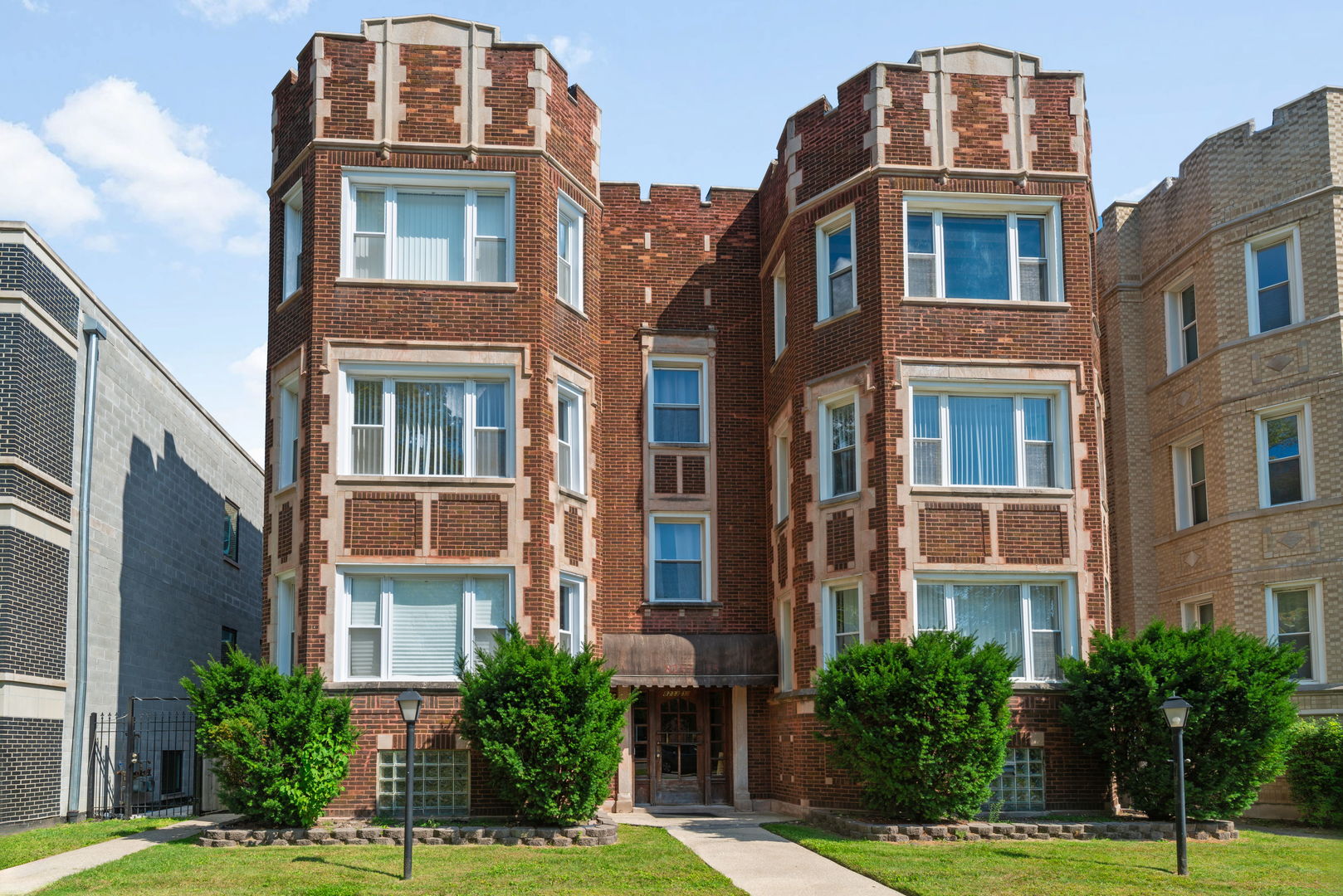 8235 South Indiana Avenue Chicago IL 60619