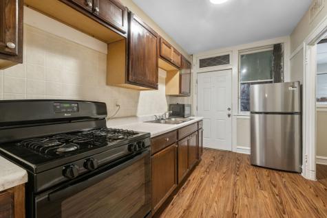 8235 South Indiana Avenue Chicago IL 60619