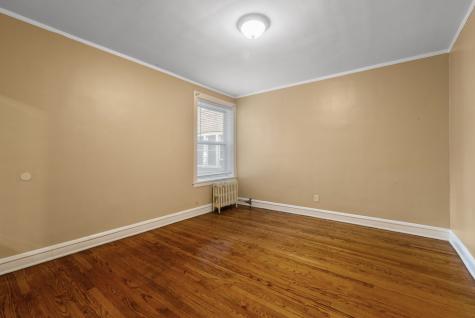 8235 South Indiana Avenue Chicago IL 60619