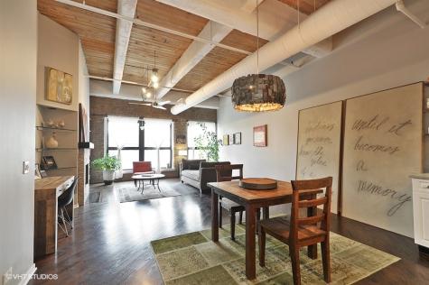 1728 North Damen Avenue Chicago IL 60647