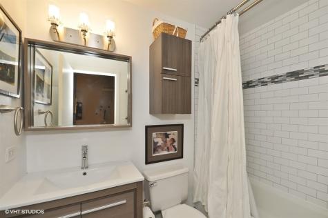 1728 North Damen Avenue Chicago IL 60647