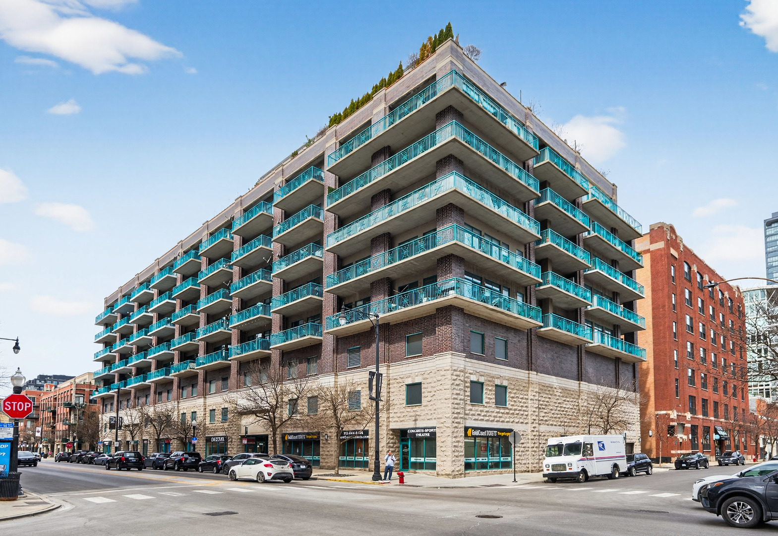 910 West Madison Street Chicago IL 60607