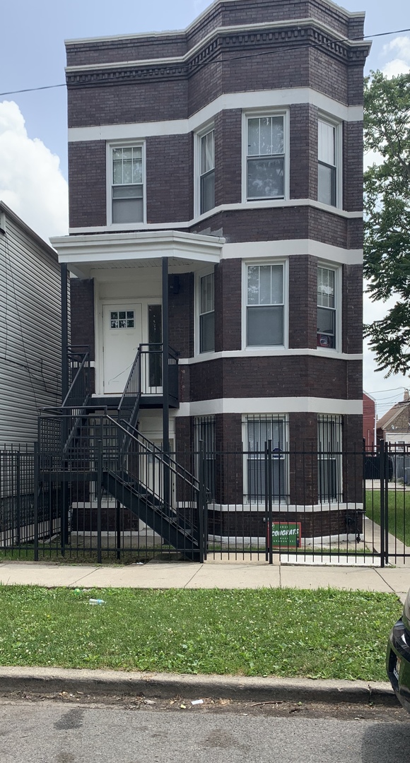 5409 South Winchester Avenue Chicago IL 60609