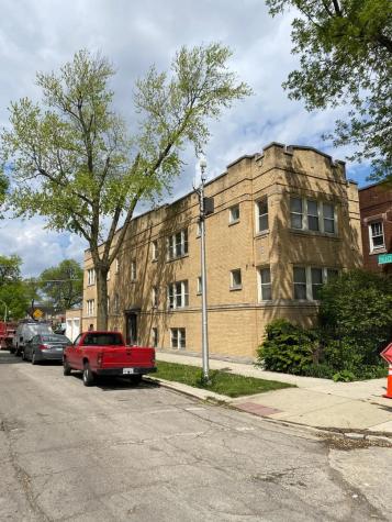 3636 West Iowa Street Chicago IL 60651