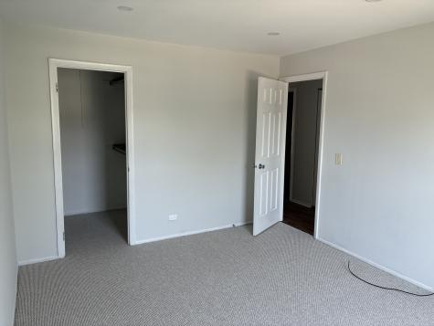 576 Greystone Lane Wheeling IL 60090